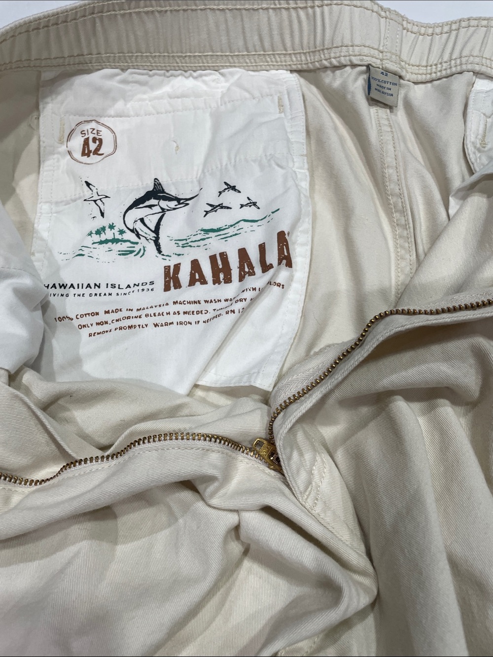 Kahala Men's Flat Front Shorts in Cream